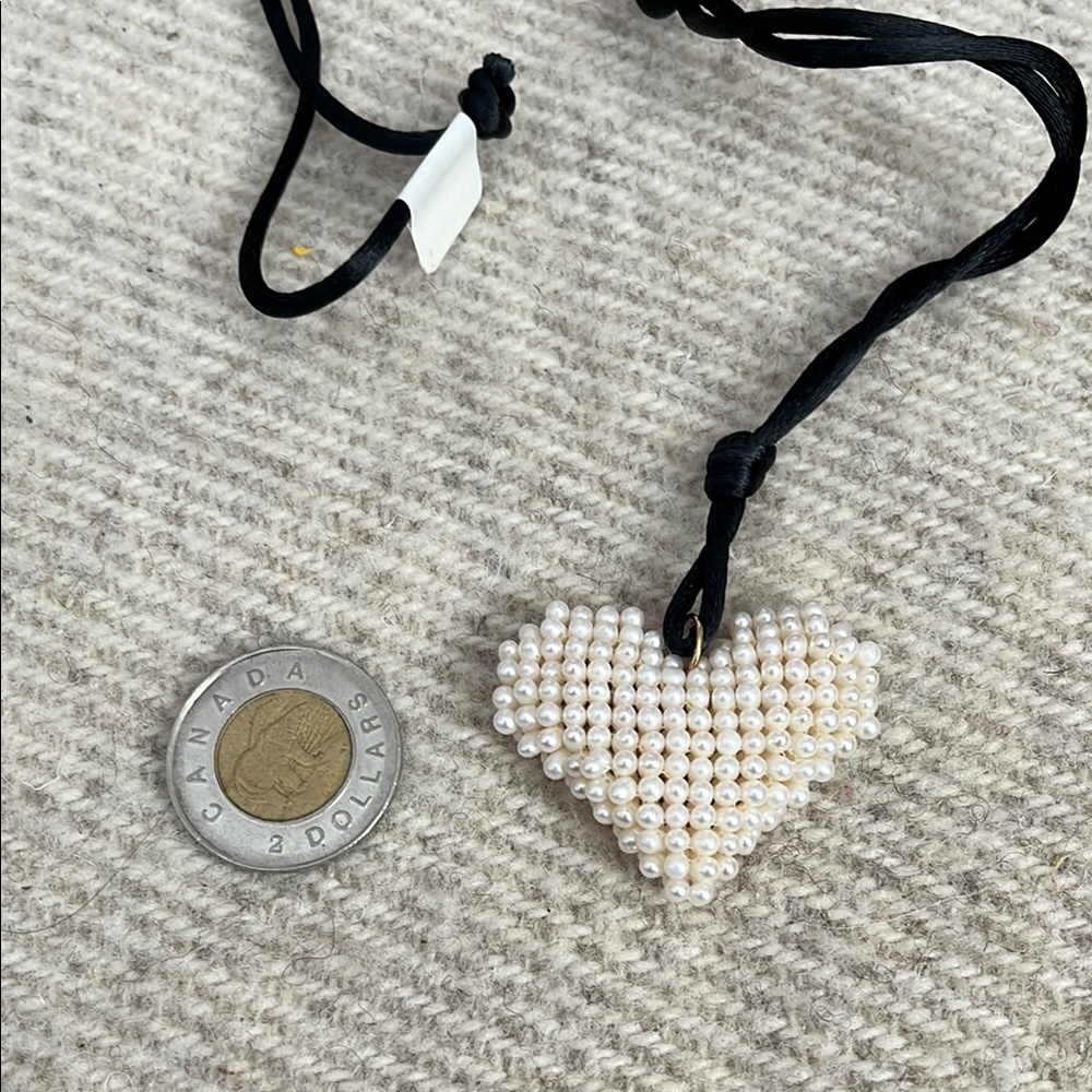 NWOT vintage Heart FW Pearl Necklace on silk cord